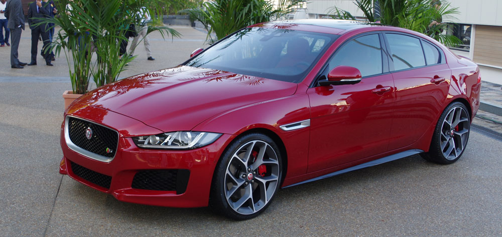 Jaguar xe 1